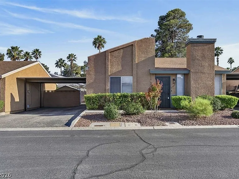 6529 Pinon Pine Way — Photo 32