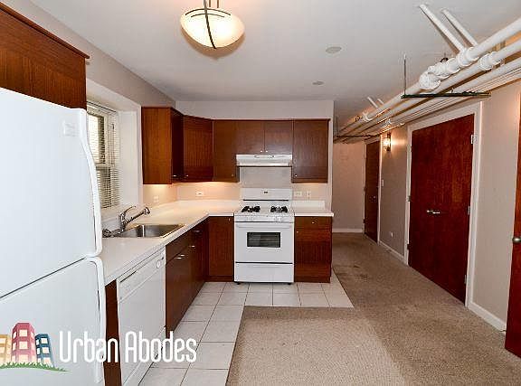 2nd image of 2506 W Cullom Ave #Garden