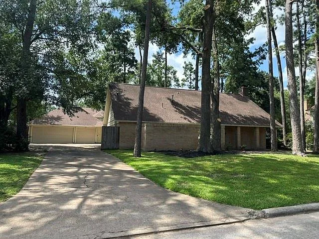 8330 Silver Shadows Ln — Photo 1