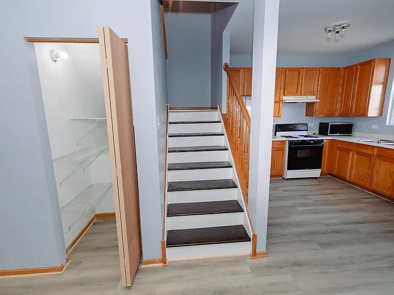 1136 Coneflower Ct — Photo 5