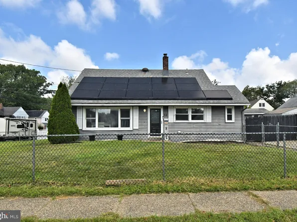 53 Andy Snyder Rd, Woodbury, NJ 08096