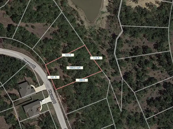 121 Hauser Pl, Runaway Bay, TX 76426