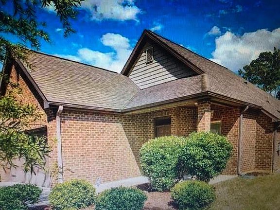 2nd image of 399 Glen Cross Way