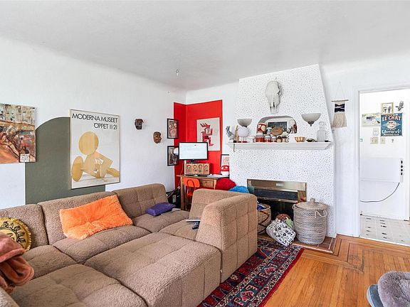 5th image of 1669 Kisber Ave
