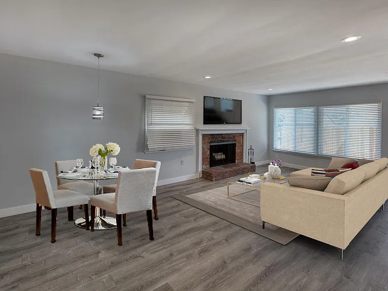 22041 Vanowen St — Photo 2