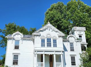 5335 Old Pagelyn Rd, Radford, VA 24141