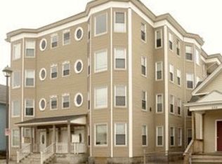 265 Central St APT 8, Manchester, NH 03103