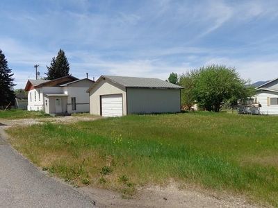 420 Stark St, Deer Lodge, MT, 59722