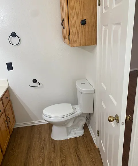 660 E Vermillion Ave — Photo 20