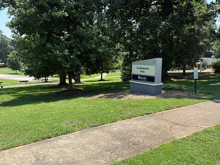 411 N Confederate Ave — Photo 8