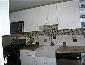 2nd image of 1332 Woodbourne Ave