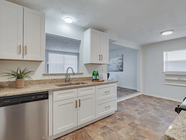 1733 Melba Ct — Photo 9