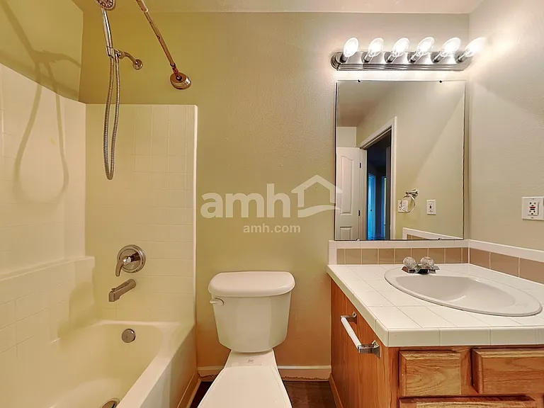 5100 W Ravenscroft St — Photo 11
