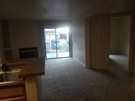 5th image of 101 S Players Club Dr