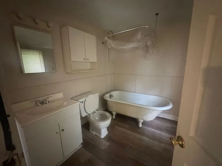6401 Gertrude Ave — Photo 15