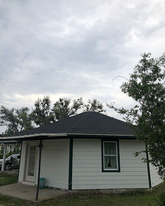 1st image of 2803 E 3rd Ct