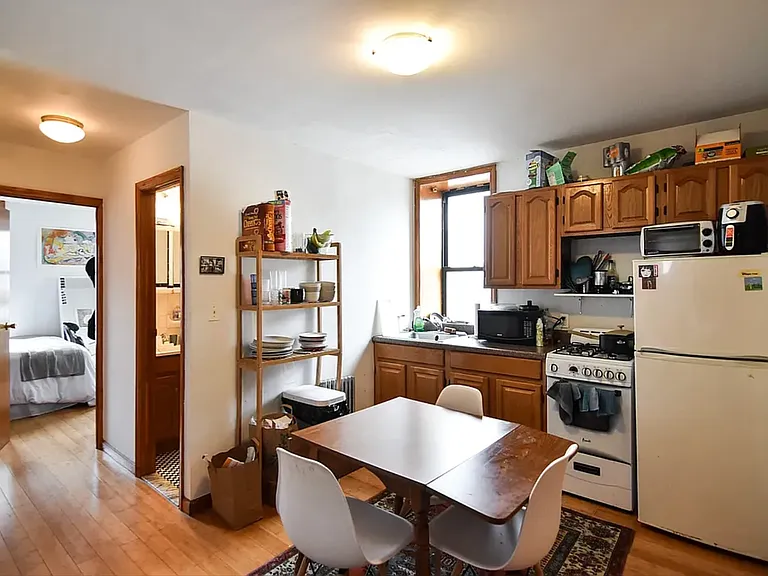 185 Bedford Ave #10 — Photo 3