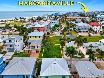 137 Pearl ST, Fort Myers Beach, FL, 33931