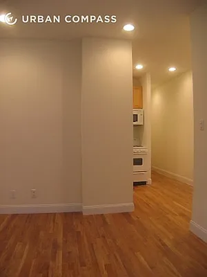 Rented by Compass | media 63