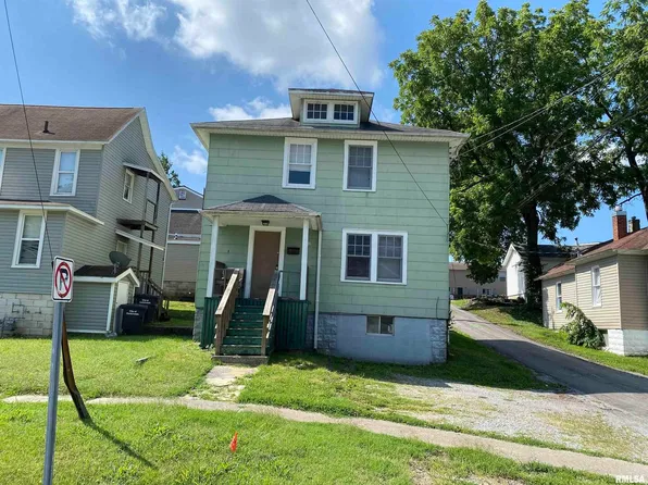 403 W Cherry St, Carbondale, IL 62901