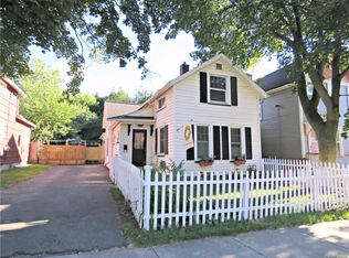 107 Henrietta St, Rochester, NY 14620