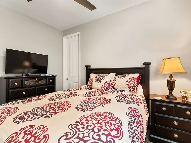 3859 E Welton Ln — Photo 24