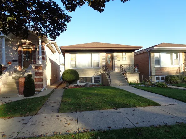 4315 N Newcastle Ave, Harwood Heights, IL 60706