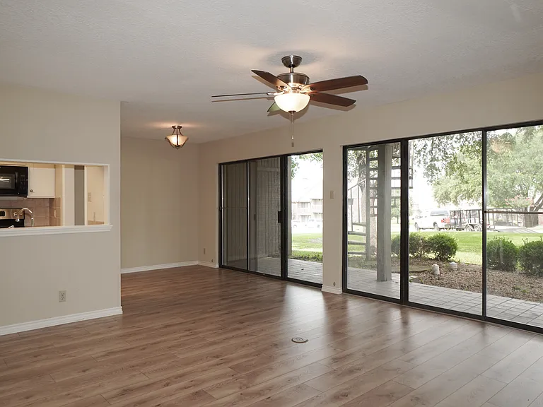 1121 Signal Ridge Pl — Photo 5
