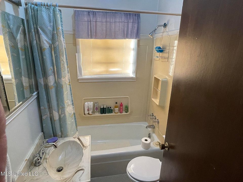 801 N East Ave, Hollandale, MS 38748 Zillow