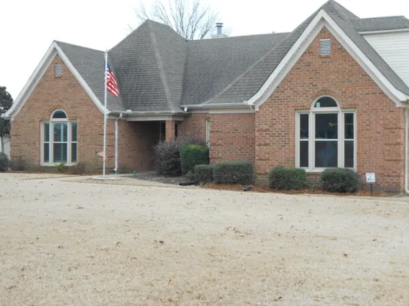 256 Rivertrace Dr, Marion, AR 72364