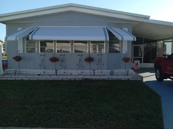 7000 20th St Lot 885, Vero Beach, FL 32966