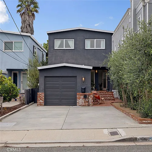 1706 Carver St Photo 1