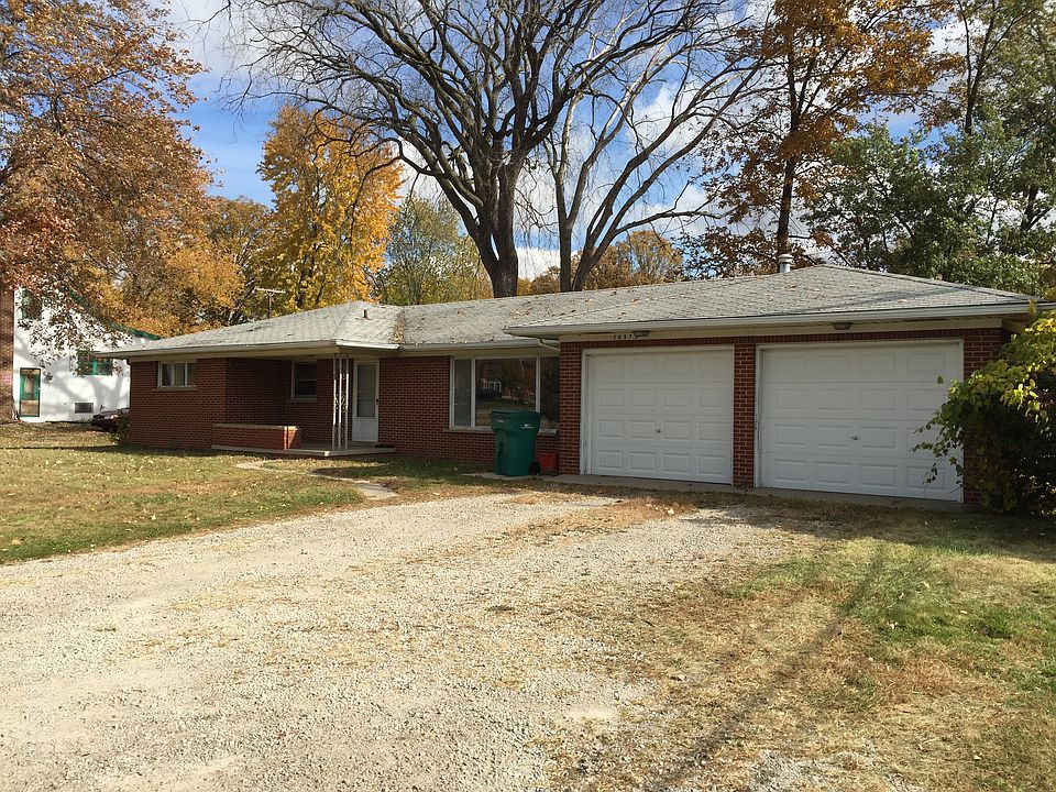 Two car garage