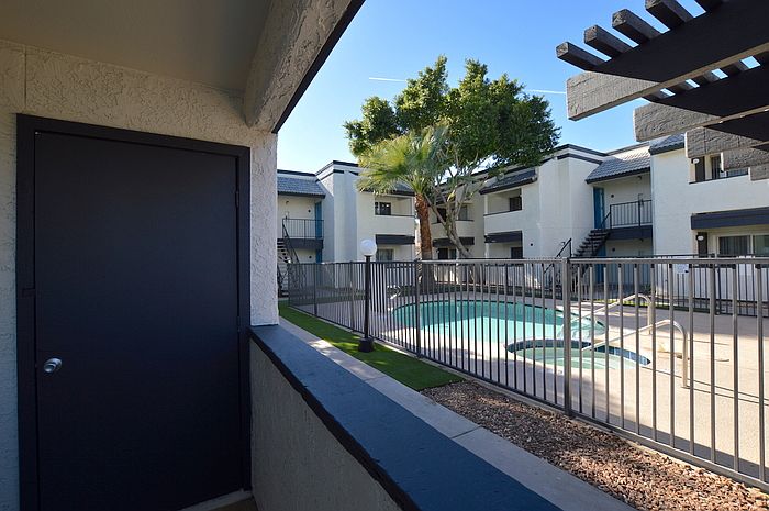 1st image of 4308 N Longview Ave APT 109