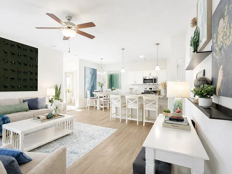 The Palms at Edgewater — Photo 1