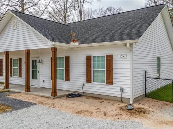 124 Aultman St, Eutawville, SC 29048