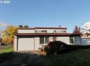 13713 NW Indian Spring Dr, Vancouver, WA 98685