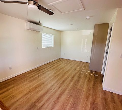 5th image of 7574 Seneca Pl #2