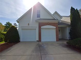 301 Misty Waters Ln, Jamestown, NC 27282