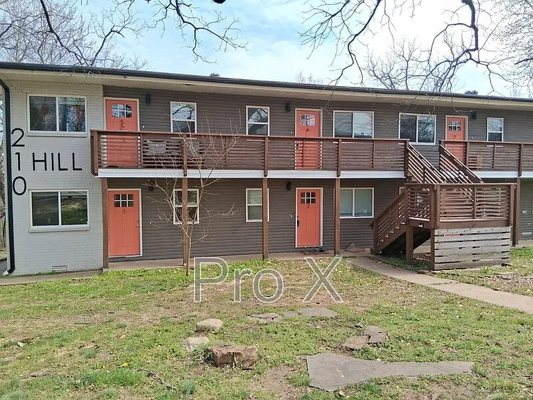 210 S Hill Ave #210 S HILL AVE — Photo 1