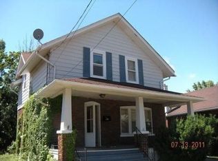 817 73rd St, Kenosha, WI 53143