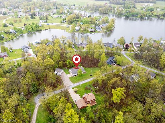 2nd image of 5073 Burgundy Ct