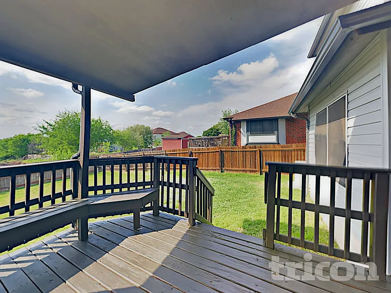 8030 Falcon Meadow Dr — Photo 17