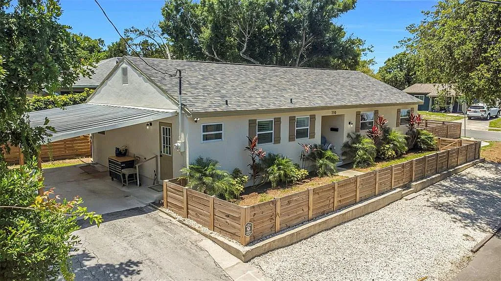 3 bed, 2.0 bath, 1353 sqft, $3,500 — Photo 1