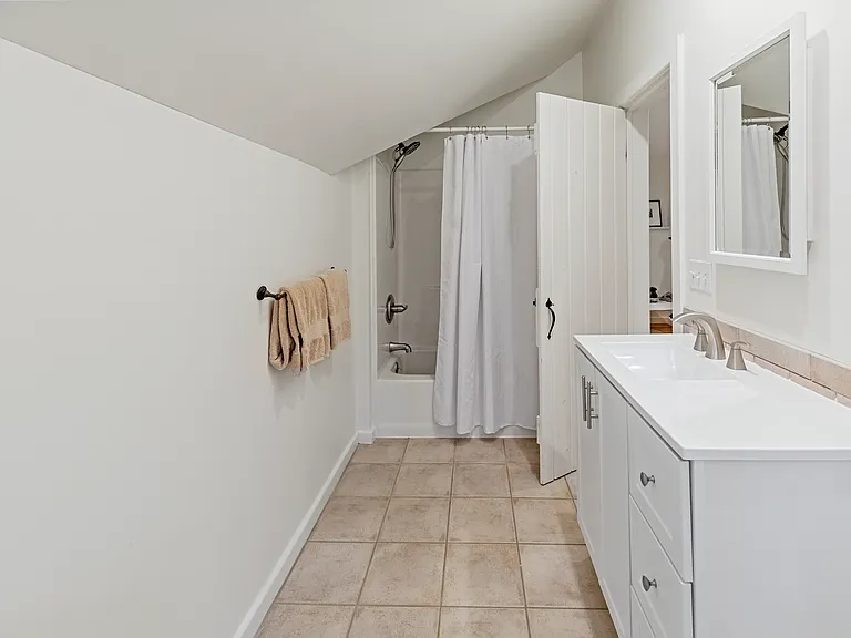 38 Swamp Rd — Photo 29