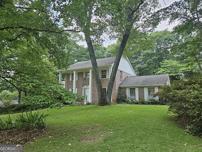615 Kings Rd — Photo 5
