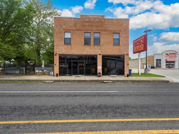 110 W Main St, Cumby, TX 75433