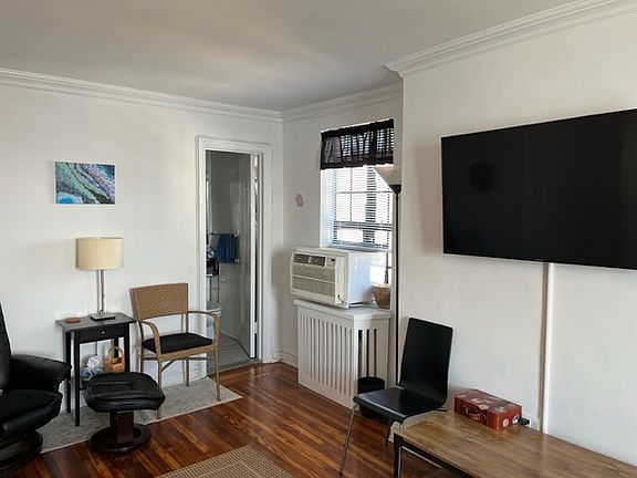 4th image of 5 Tudor City Pl APT 2139