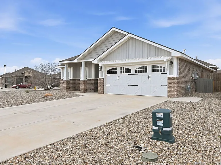 6801 Baron Dr — Photo 5