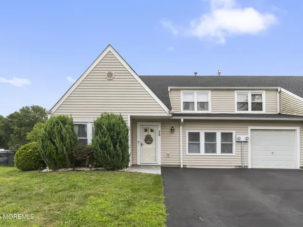 26 Scenic Drive, Freehold, NJ 07728